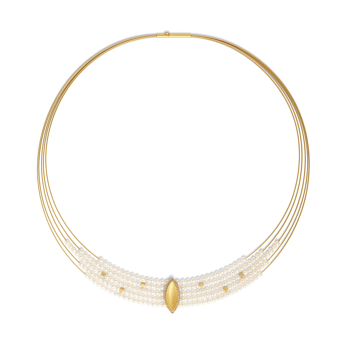 Schmuckstück von BERND WOLF aus 24-Karat-goldplattiertem Sterlingsilber mit Süßwasserperle.
