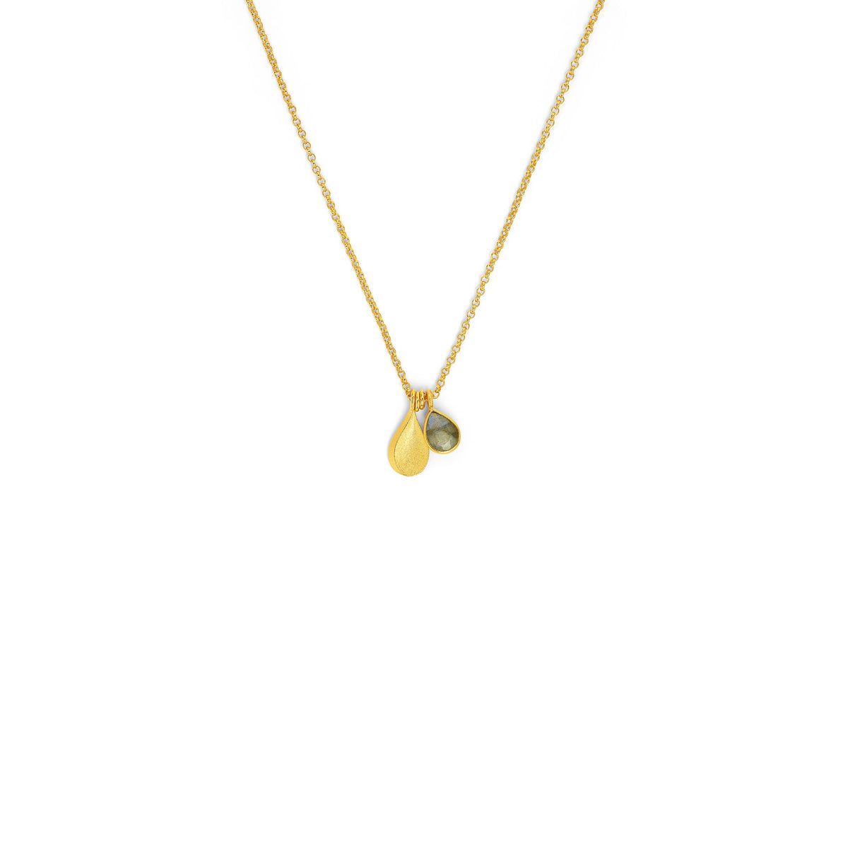 Kette mit Anhänger Sequanis von BERND WOLF aus 24-Karat-goldplattiertem Sterlingsilber mit Labradorit, Designlinie Aqua.