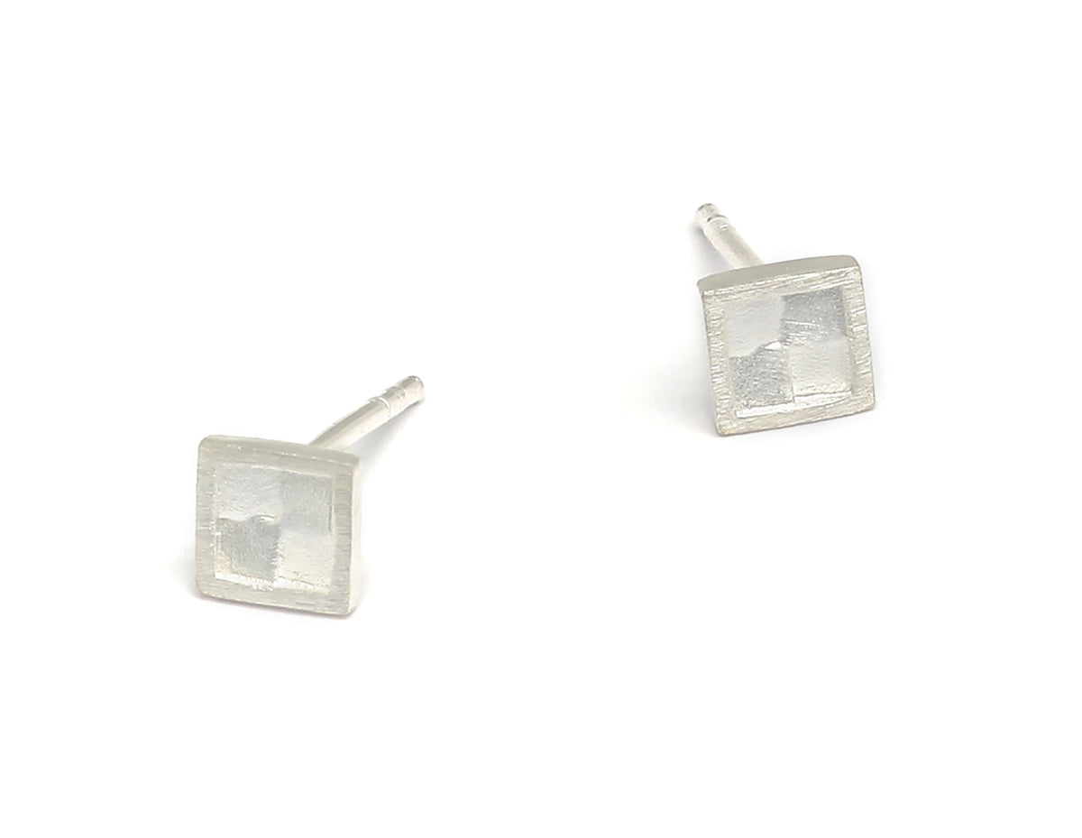 Ohrstecker Carini von BERND WOLF aus 925er Sterlingsilber, Designlinie Mosaik.
