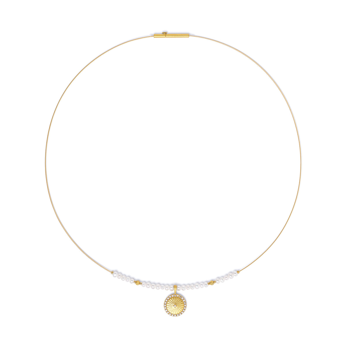 Collier Sunya von BERND WOLF aus 24-Karat-goldplattiertem Sterlingsilber mit Süßwasserperle, Designlinie Sun&Moon.