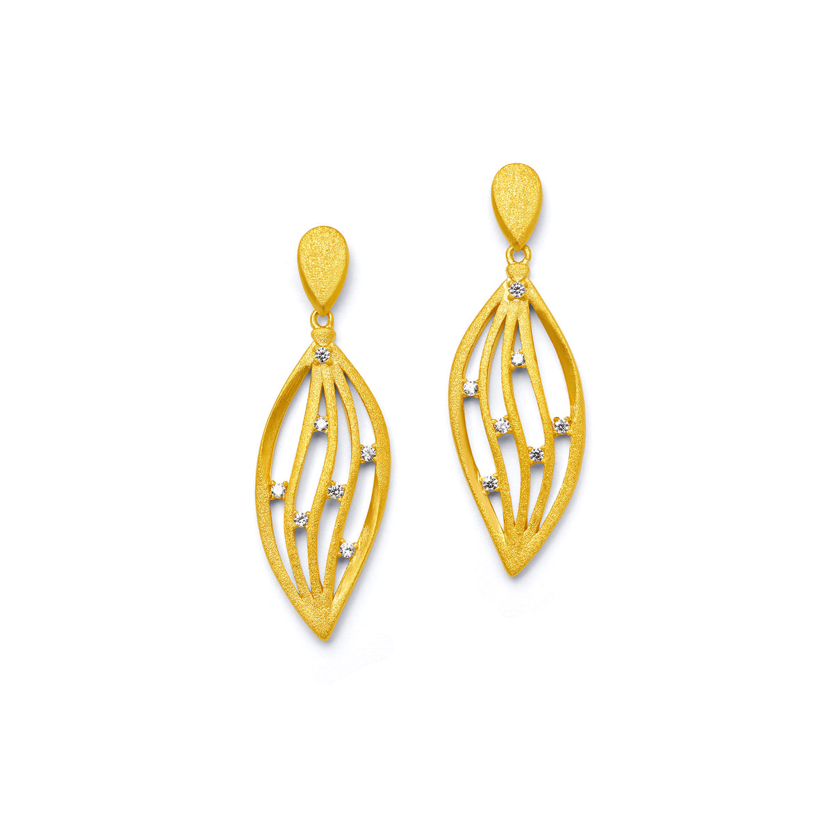 Ohrhänger Selma von BERND WOLF aus 24-Karat-goldplattiertem Sterlingsilber mit Zirkonia, Designlinie Swing.