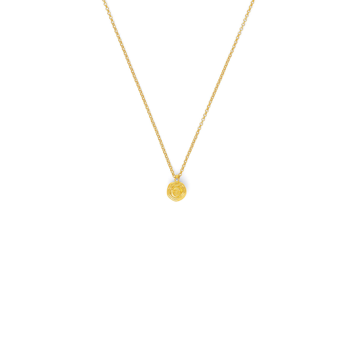 Kette mit Anhänger Rosedia von BERND WOLF aus 24-Karat-goldplattiertem Sterlingsilber mit Diamant, Designlinie Rose.