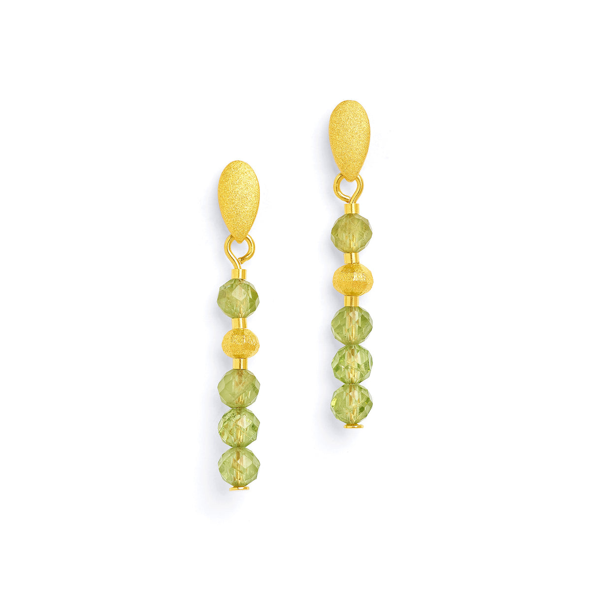 Ohrhänger Lampana von BERND WOLF aus 24-Karat-goldplattiertem Sterlingsilber mit Peridot, Designlinie Lampa.