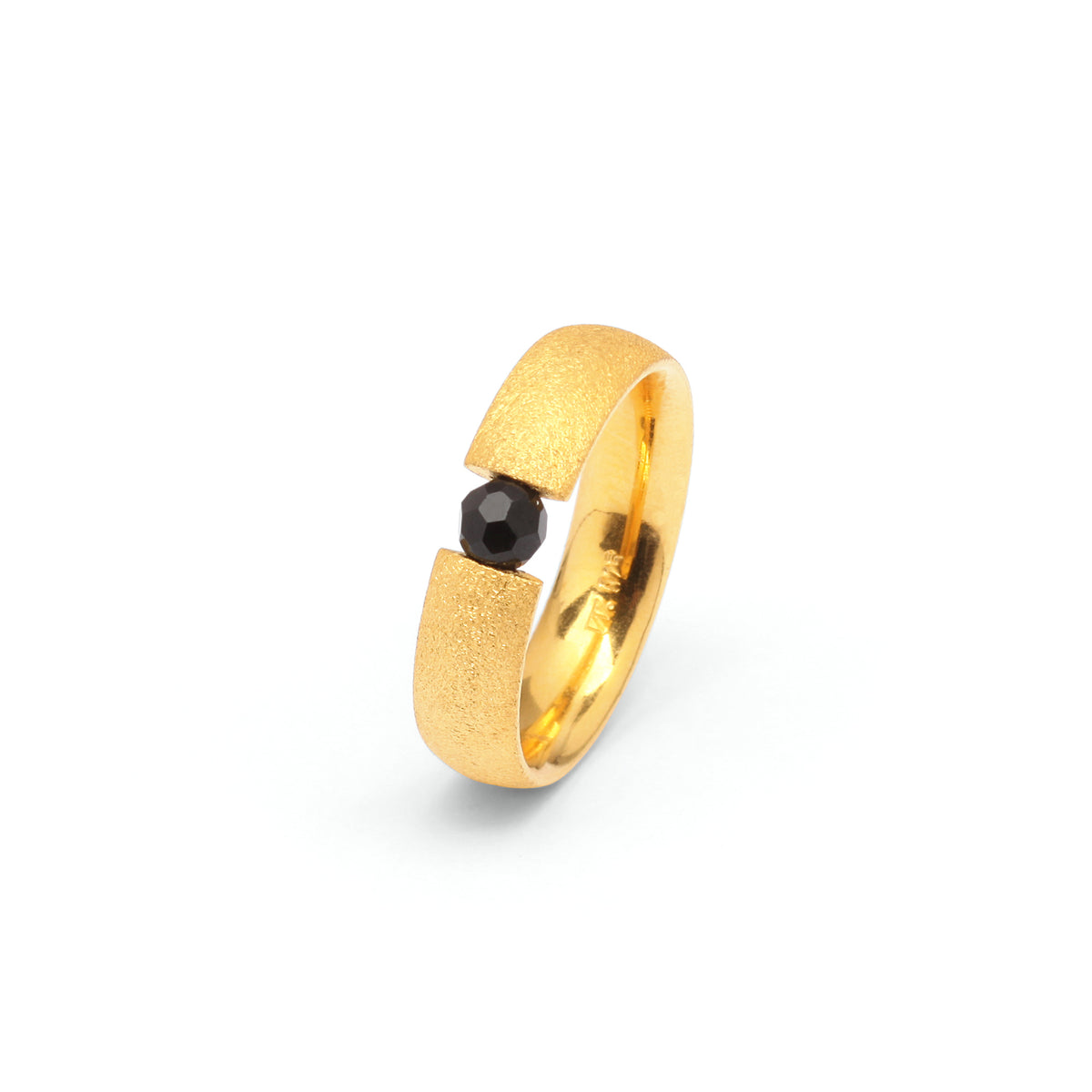 Ring Enno von BERND WOLF aus 24-Karat-goldplattiertem Sterlingsilber mit Spinell, Designlinie Basics.
