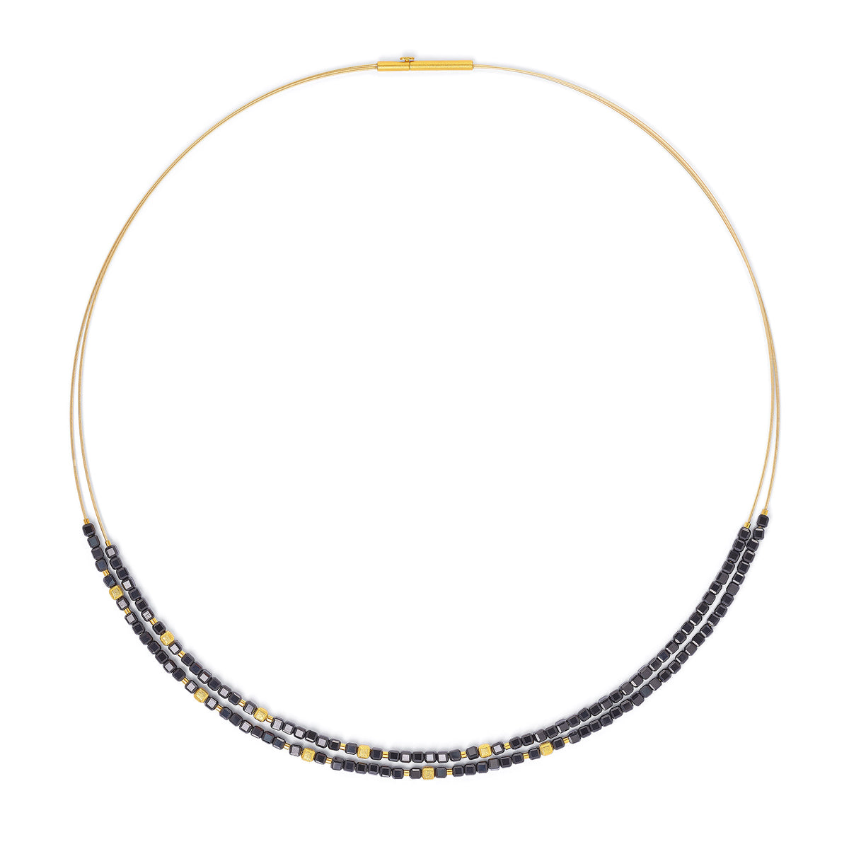Collier Cusca von BERND WOLF aus 24-Karat-goldplattiertem Sterlingsilber mit Spinell, Designlinie Cubes.