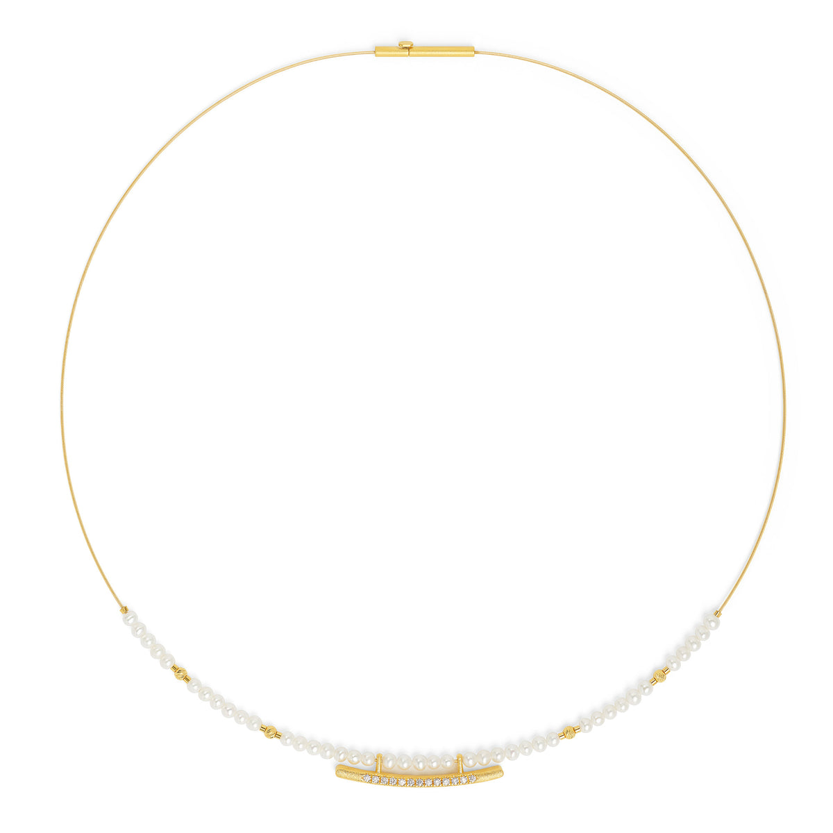 Collier von BERND WOLF aus 24-Karat-goldplattiertem Sterlingsilber mit Süßwasserperle.