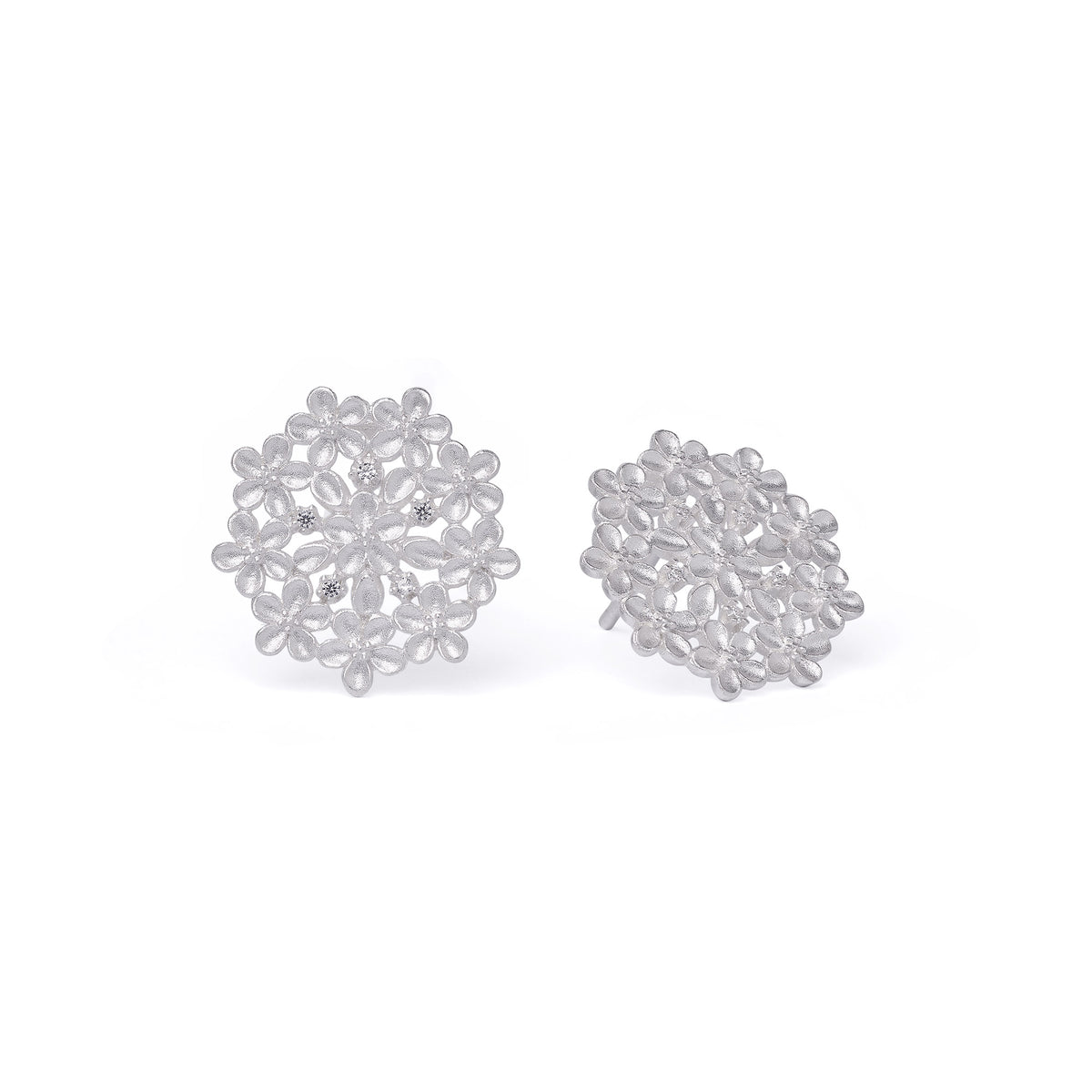 Ohrstecker Cerisola von BERND WOLF aus 925er Sterlingsilber mit Zirkonia, Designlinie Flowertimes.