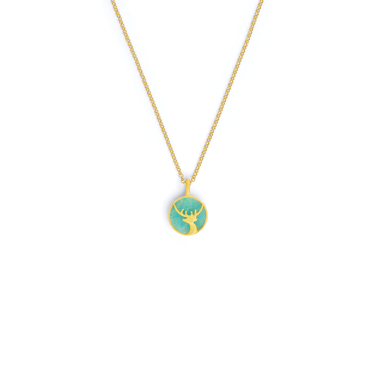 Kette mit Anhänger Cervi von BERND WOLF aus 24-Karat-goldplattiertem Sterlingsilber mit Amazonit, Designlinie Bergwelt.