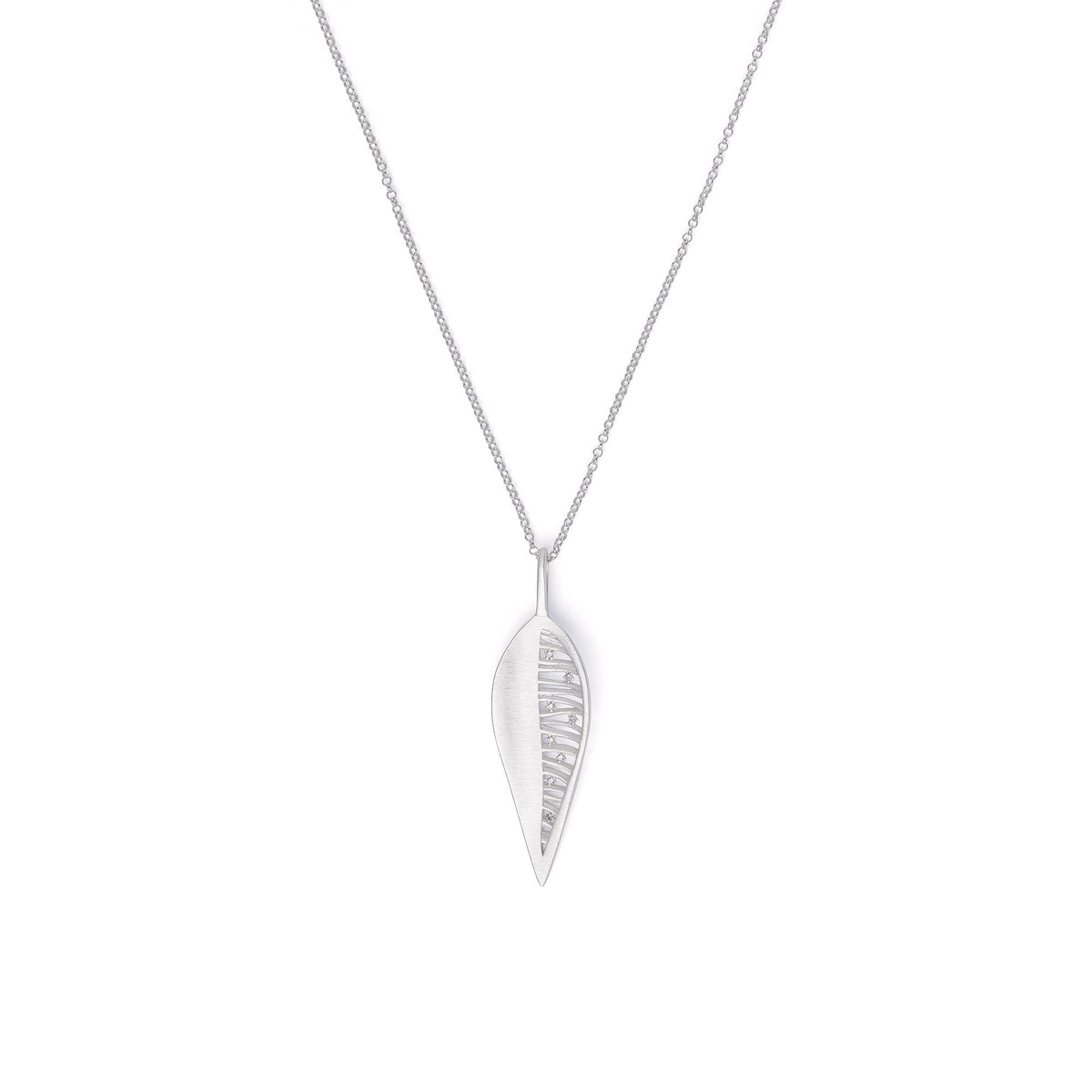 Kette mit Anhänger Feder von BERND WOLF aus 925er Sterlingsilber mit Zirkonia, Designlinie Feather.