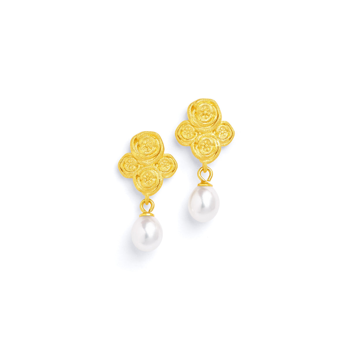 Ohrhänger Rosecross von BERND WOLF aus 24-Karat-goldplattiertem Sterlingsilber mit Süßwasserperle, Designlinie Rose.