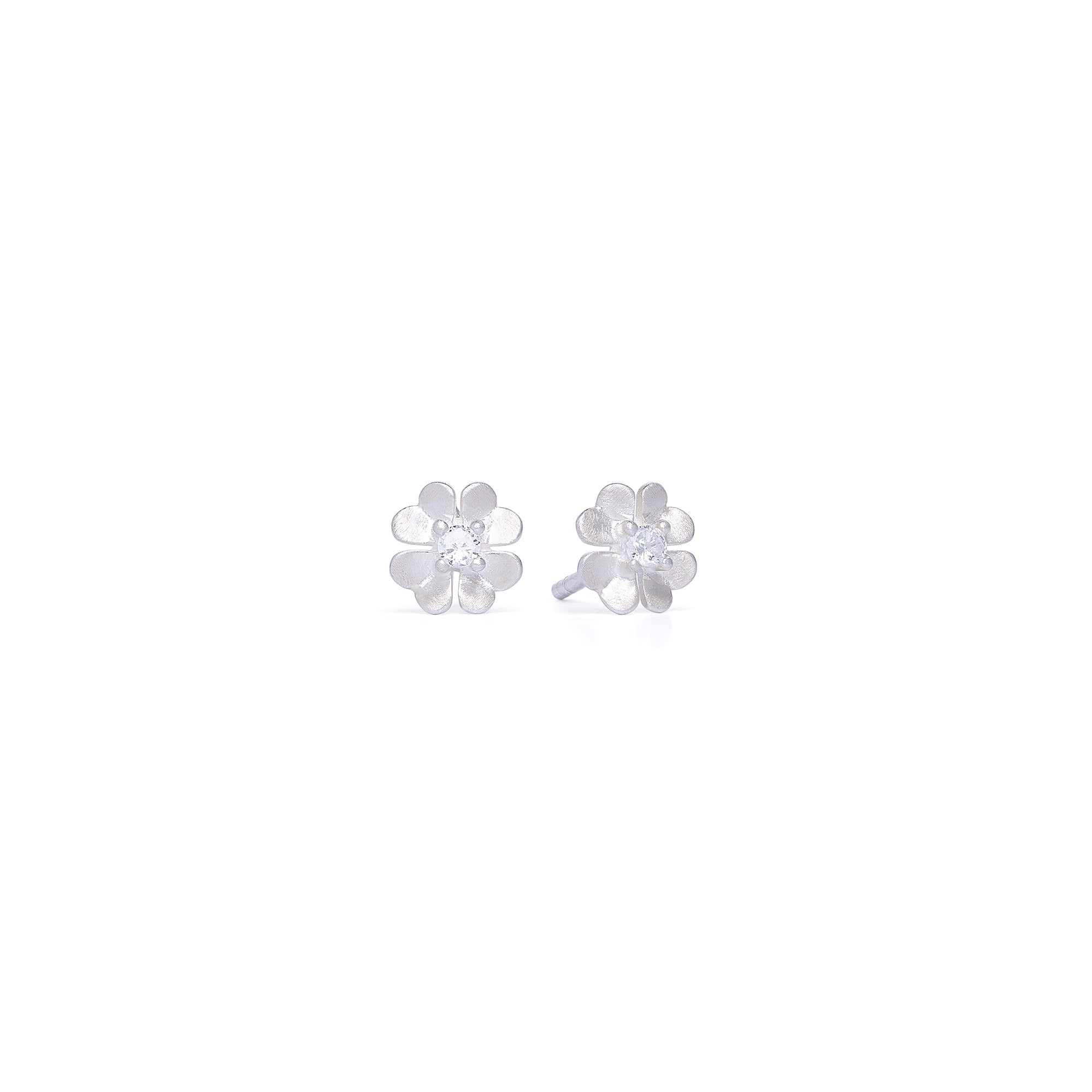Ohrstecker Kleesi von BERND WOLF aus 925er Sterlingsilber mit Zirkonia, Designlinie Glücksbringer.