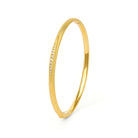 Armreif Veniza von BERND WOLF aus 24-Karat-goldplattiertem Sterlingsilber mit Zirkonia, Designlinie Navette.