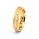 Ring Pascalini von BERND WOLF aus 24-Karat-goldplattiertem Sterlingsilber mit Zirkonia, Designlinie Pavé Zirkonia.