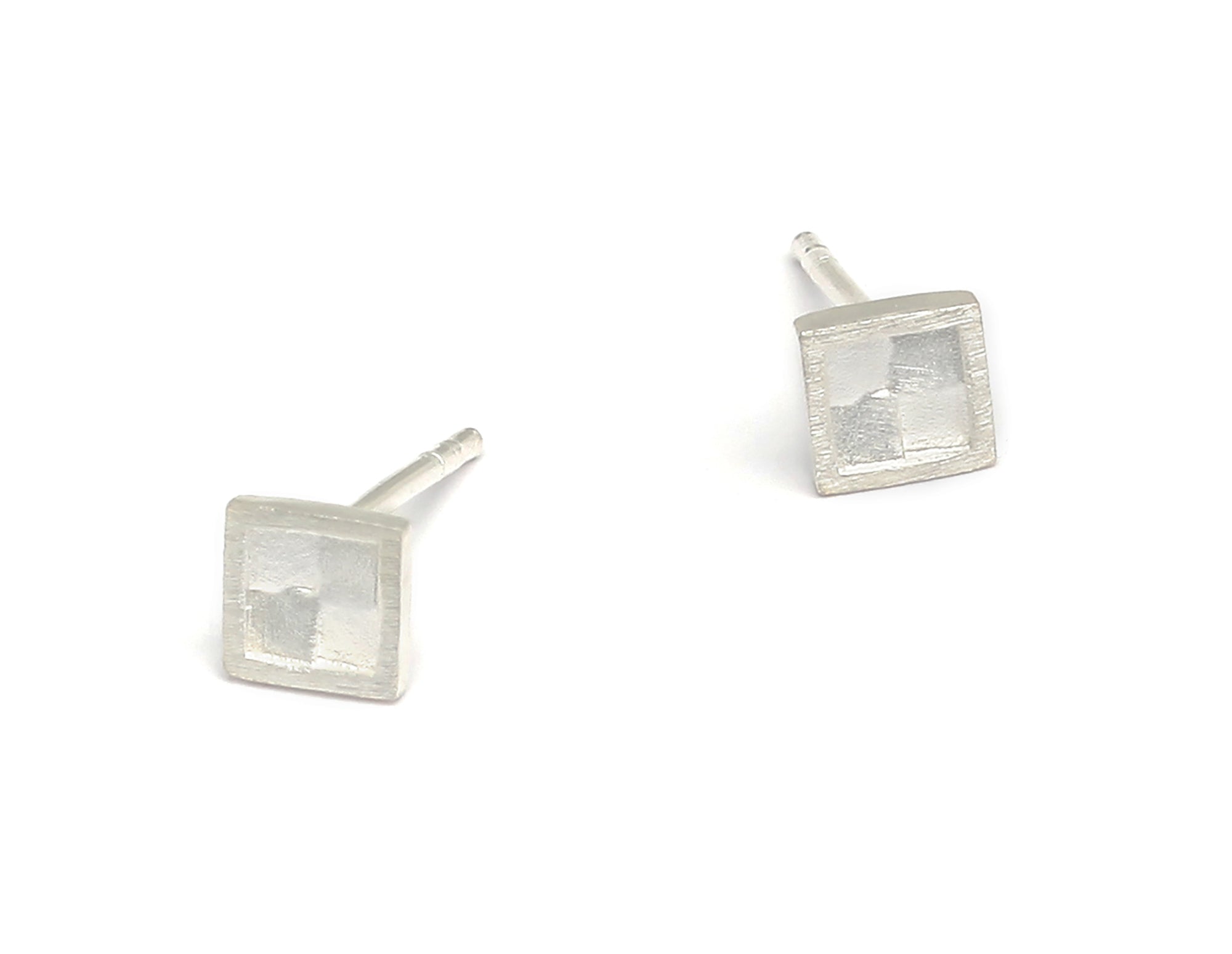 Ohrstecker Carini von BERND WOLF aus 925er Sterlingsilber, Designlinie Mosaik.