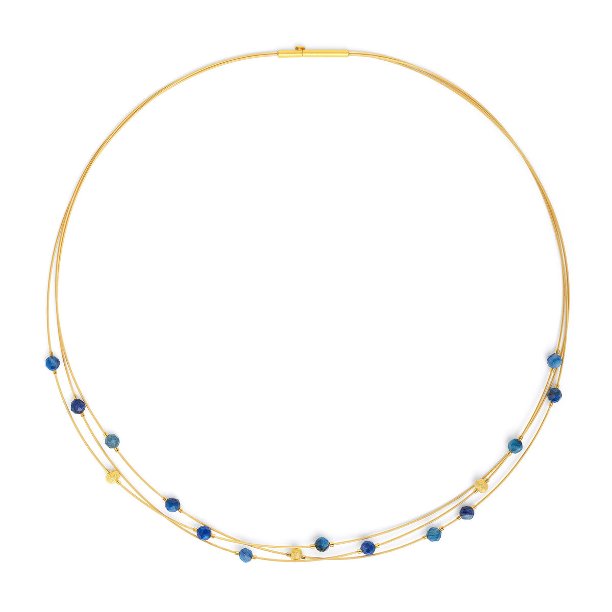 Collier LaCialo von BERND WOLF aus 24-Karat-goldplattiertem Sterlingsilber mit Kyanit, Designlinie Facette.