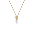 Kette mit Anhänger Maritim von BERND WOLF aus 24-Karat-goldplattiertem Sterlingsilber mit Süßwasserperle, Designlinie Maritim.