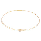 Collier Together von BERND WOLF aus 24-Karat-goldplattiertem Sterlingsilber mit Süßwasserperle, Designlinie Apasiona.
