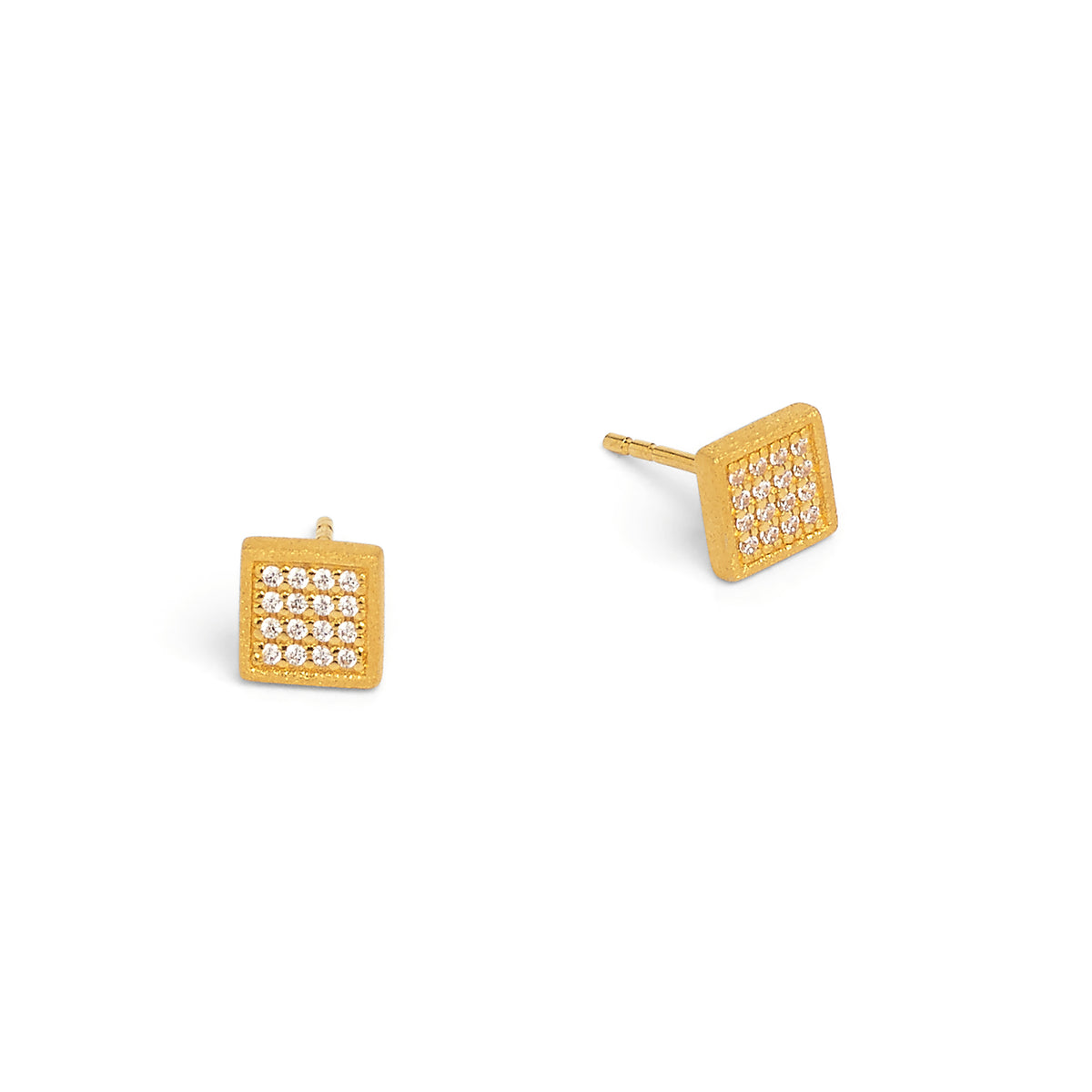 Ohrstecker Cuna von BERND WOLF aus 24-Karat-goldplattiertem Sterlingsilber mit Zirkonia, Designlinie Pavé Zirkonia.