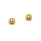 Ohrstecker Casia von BERND WOLF aus 24-Karat-goldplattiertem Sterlingsilber mit Süßwasserperle, Designlinie Basics.