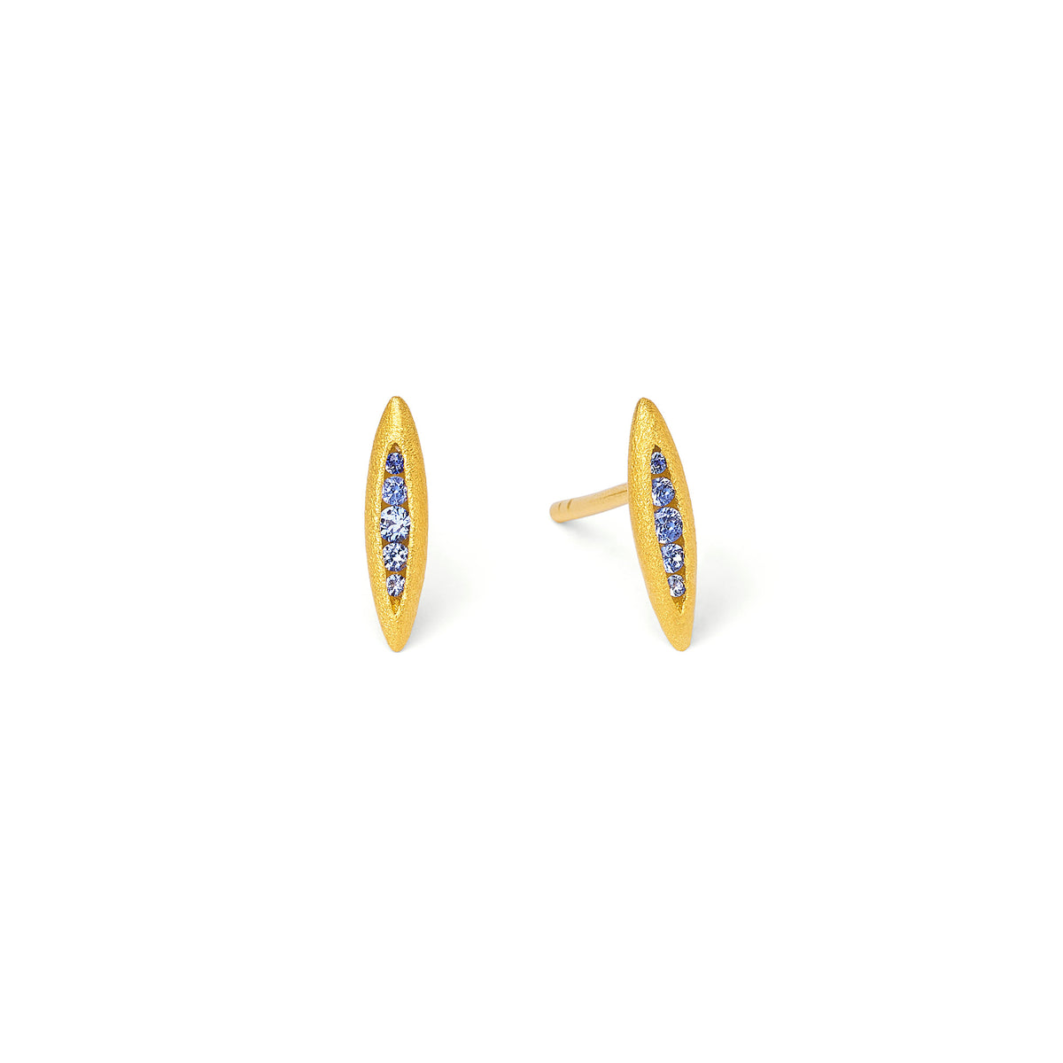 Ohrstecker Venisola von BERND WOLF aus 24-Karat-goldplattiertem Sterlingsilber mit Saphir, Designlinie Navette.